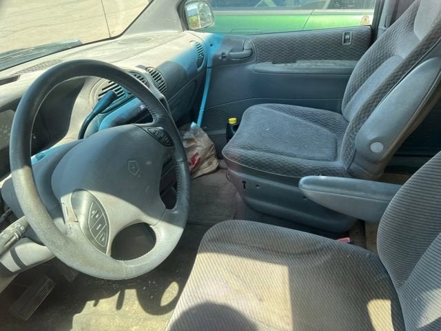 1999 Dodge Caravan SE