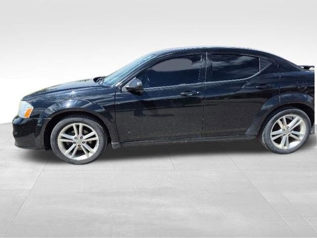 2012 Dodge Avenger SE V6