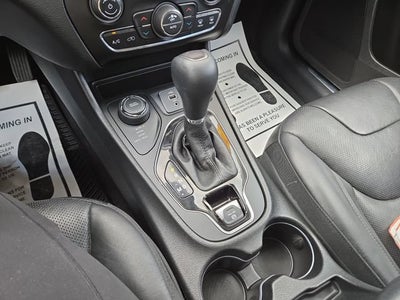 2019 Jeep Cherokee Overland