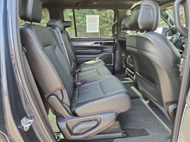 2023 Jeep Wagoneer Series II Carbide