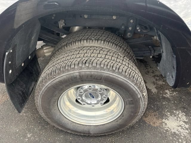 2024 Ford Super Duty F-350 DRW XL