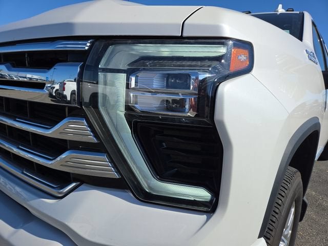 2024 Chevrolet Silverado 3500 HD High Country