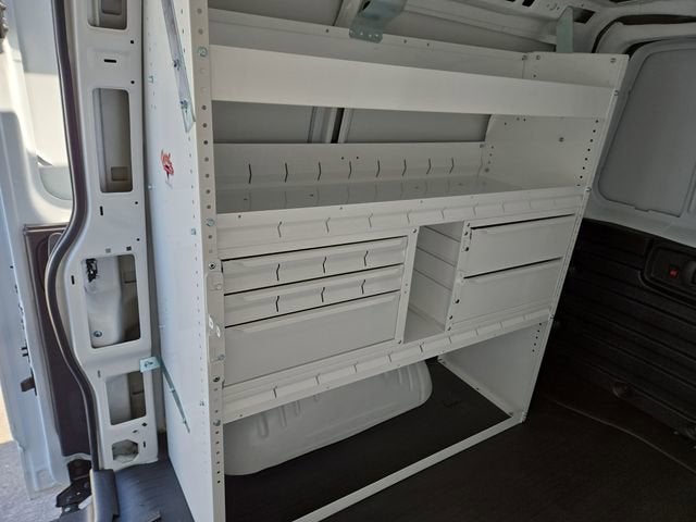 2025 Chevrolet Express Cargo WT
