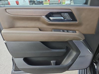 2025 GMC Yukon Denali Ultimate