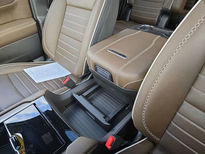 2025 GMC Yukon Denali Ultimate