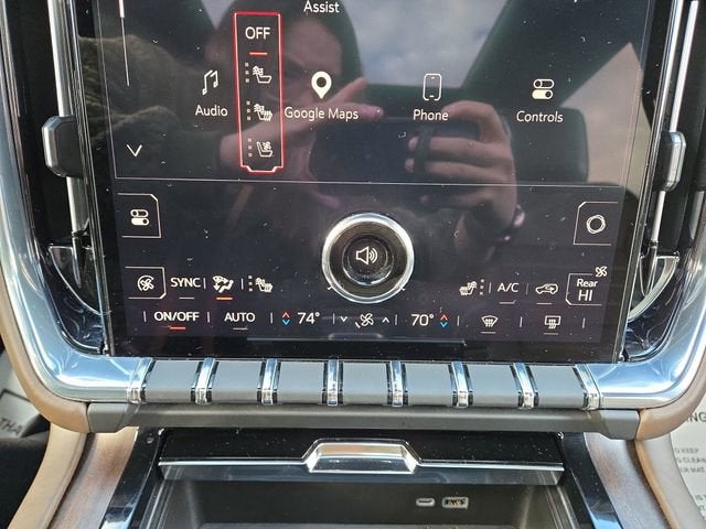 2025 GMC Yukon Denali Ultimate