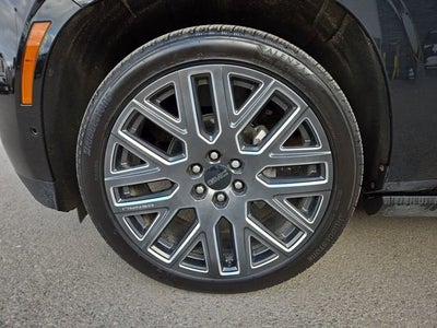 2025 GMC Yukon Denali Ultimate