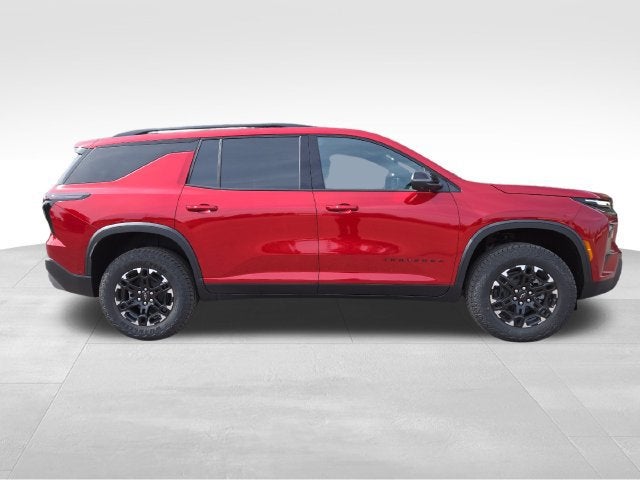 2027 Chevrolet Traverse Z71 - Photo 12