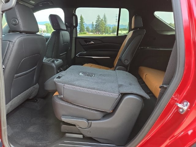 2027 Chevrolet Traverse Z71 - Photo 29