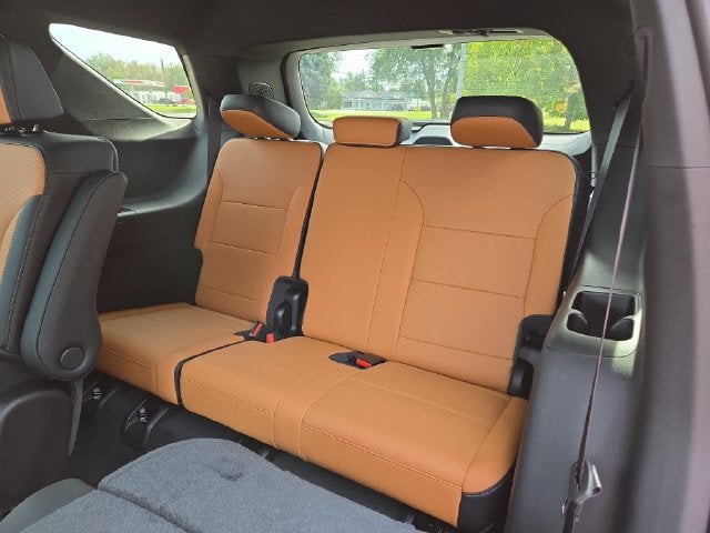 2027 Chevrolet Traverse Z71 - Photo 30