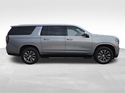 2024 Chevrolet Suburban LT