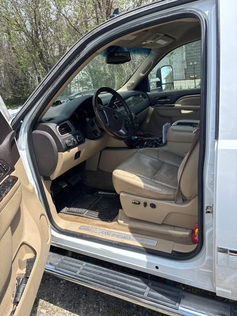 2011 GMC Sierra 3500 HD DRW Denali