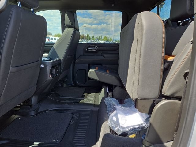 2025 GMC Sierra 3500 HD AT4