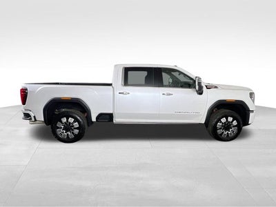 2025 GMC Sierra 3500 HD Denali
