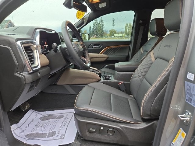 2025 GMC Canyon Denali