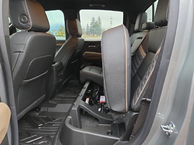 2025 GMC Canyon Denali