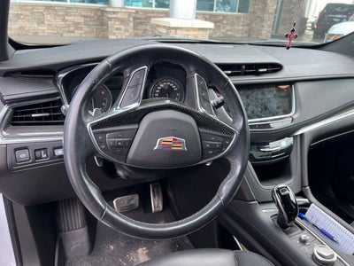 2022 Cadillac XT5 AWD Sport
