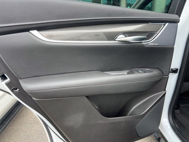 2022 Cadillac XT5 AWD Sport