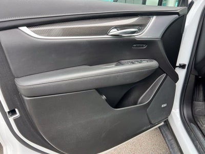 2022 Cadillac XT5 AWD Sport