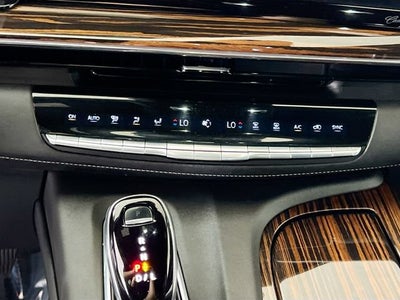 2022 Cadillac Escalade Luxury