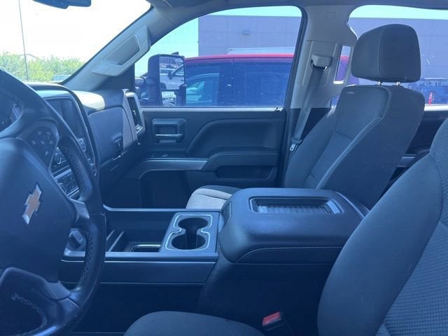 2021 Chevrolet Silverado 5500 HD LT