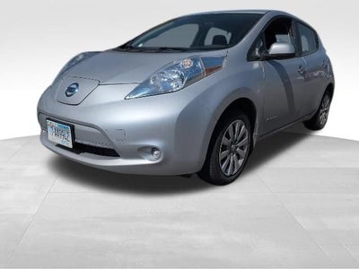 2016 Nissan LEAF S