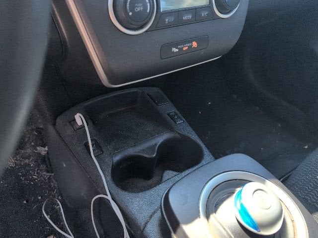 2016 Nissan LEAF S