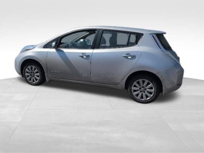 2016 Nissan LEAF S