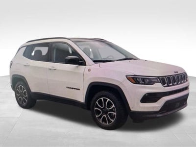 2025 Jeep Compass Trailhawk