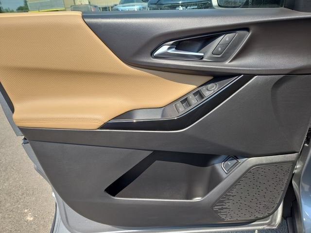 2027 Chevrolet Equinox ACTIV - Photo 13