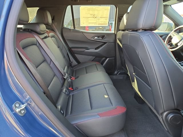 2027 Chevrolet Equinox RS - Photo 32