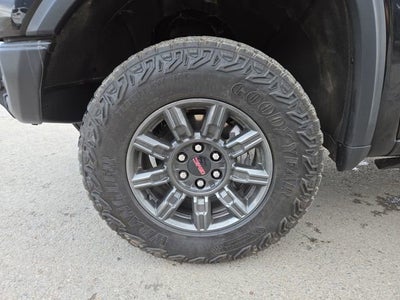 2024 GMC Sierra 1500 AT4X
