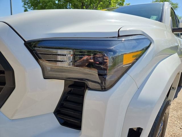 2025 Toyota Tacoma 4WD SR