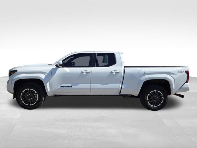 2025 Toyota Tacoma 4WD SR