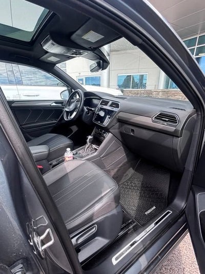 2023 Volkswagen Tiguan SE R-Line Black