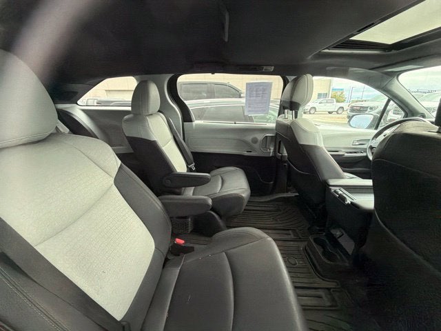 2023 Toyota Sienna XSE
