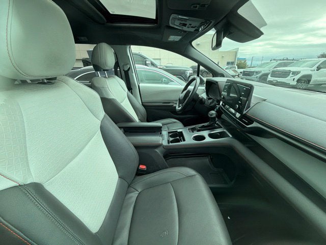 2023 Toyota Sienna XSE