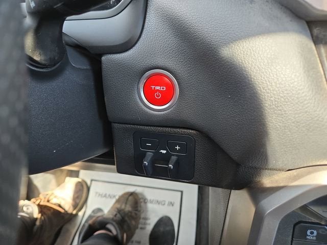 2023 Toyota Tundra 4WD Limited Hybrid