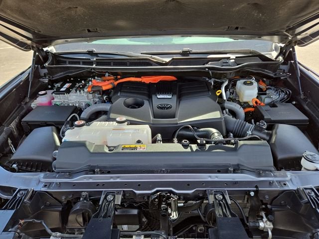 2023 Toyota Tundra 4WD Limited Hybrid