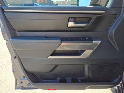 2022 Toyota Tundra 4WD SR5