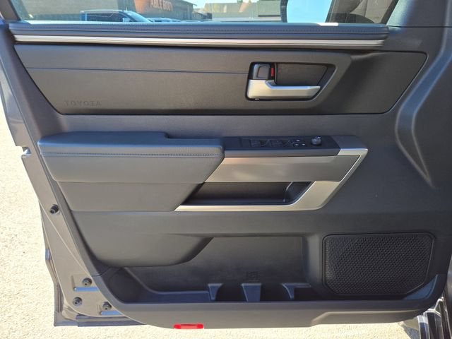 2022 Toyota Tundra 4WD SR5