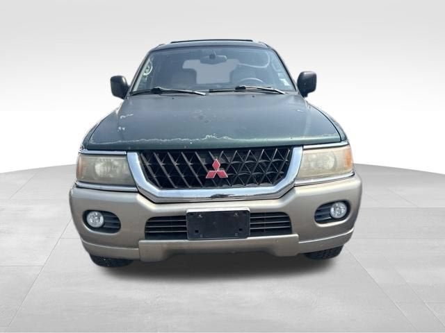 2000 Mitsubishi Montero Sport LS