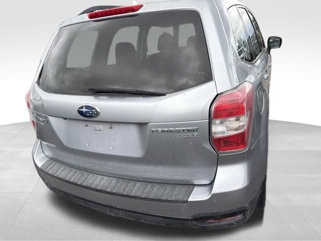 2016 Subaru Forester 2.5i