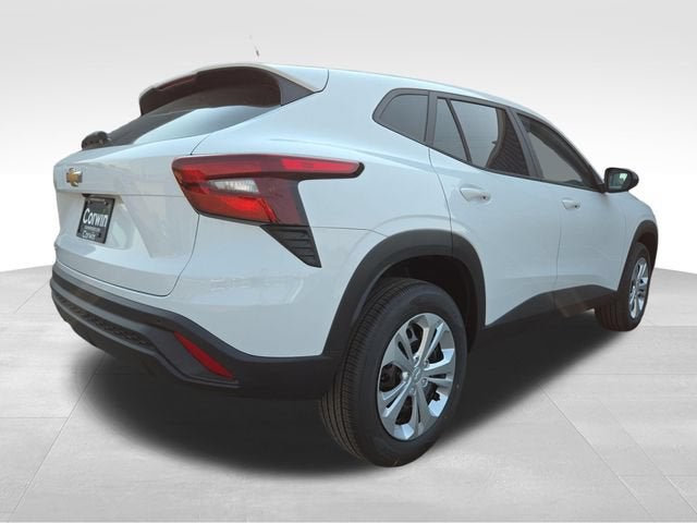2026 Chevrolet Trax LS - Photo 11
