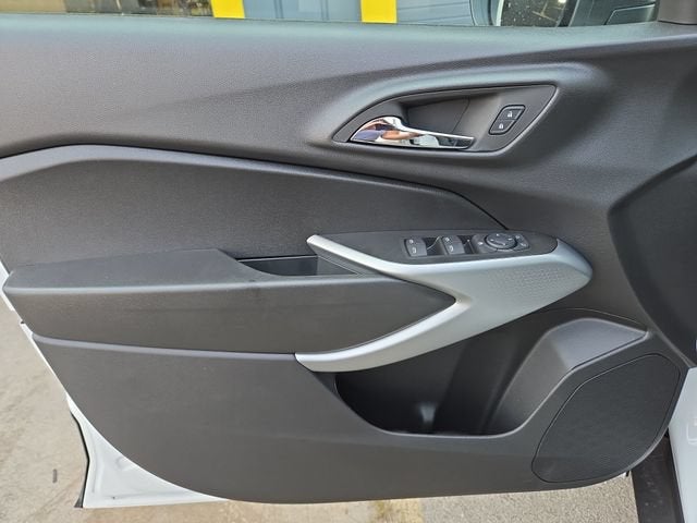 2026 Chevrolet Trax LS - Photo 13