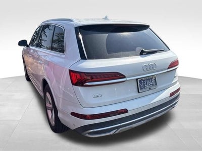 2022 Audi Q7 Premium