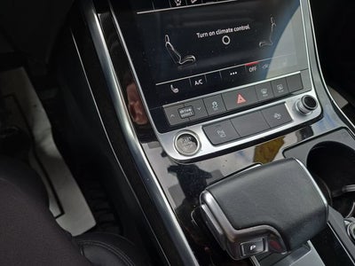 2022 Audi Q7 Premium