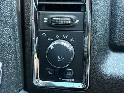 2019 RAM 1500 Classic Laramie