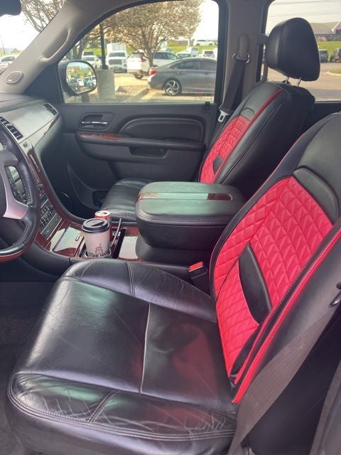 2010 Cadillac Escalade Premium