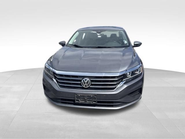 2022 Volkswagen Passat 2.0T SE